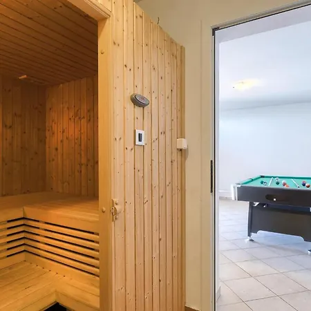 Opatija Holiday home *