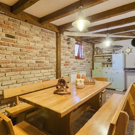 Marina Semesterbostad